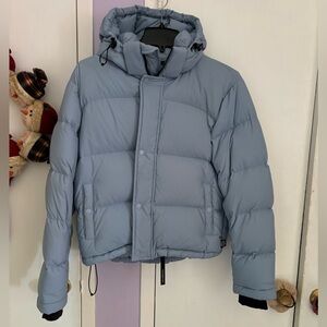ARITZIA blue Superpuff jacket Size S Great Condition